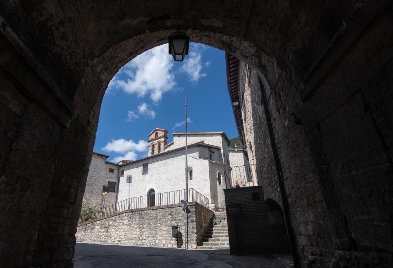 Willa L'Ira Di Dante Gubbio Zewnętrze zdjęcie
